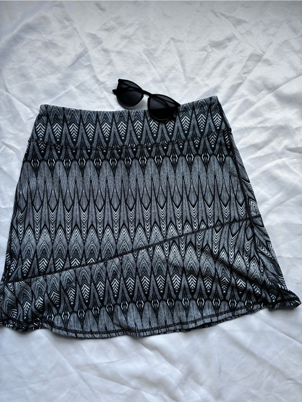 Prana Black & White Geometric Skirt